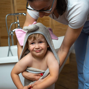 Hooded Towels - Jumpy Moo's - Baby Essentials